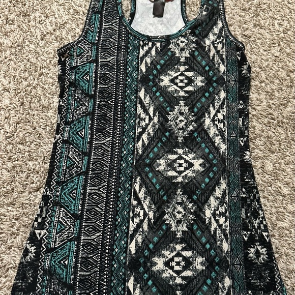 Hot Kiss Tops - Hot Kiss Geometric Print Tank Top - Black and Teal